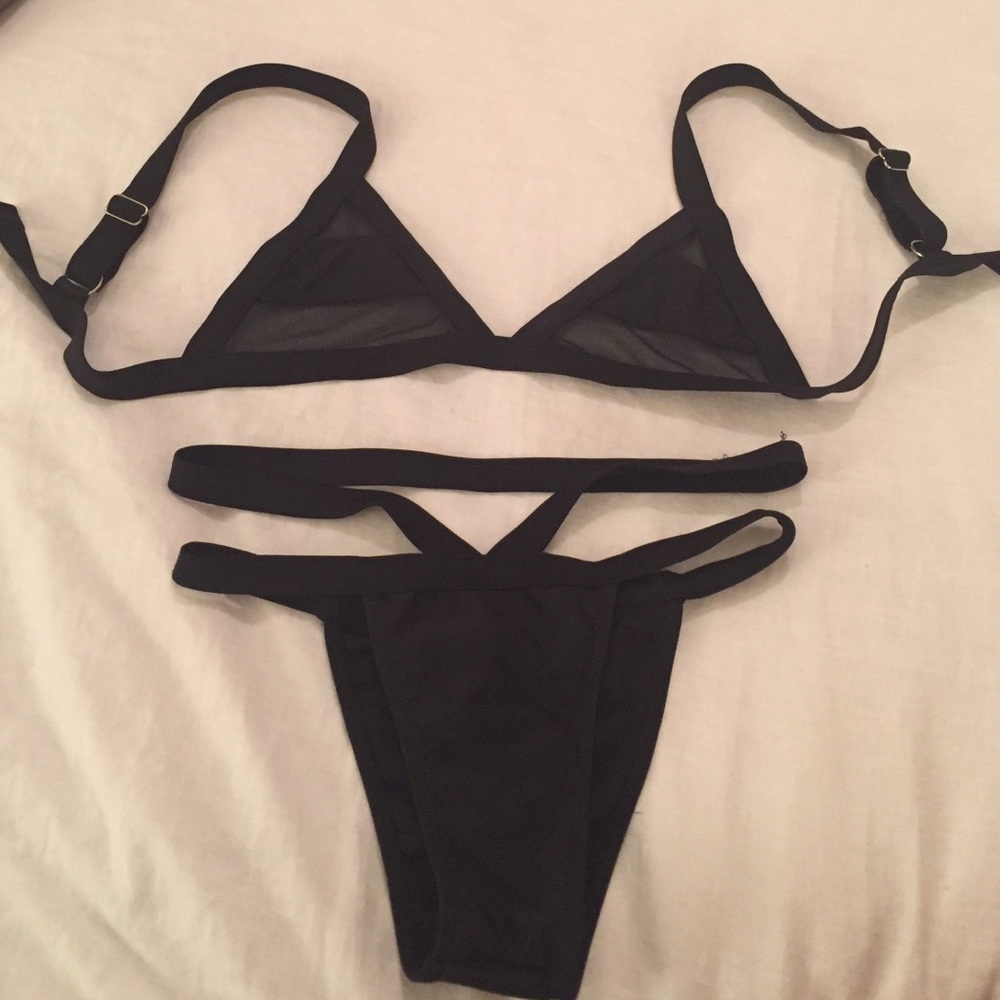 Strapy sexy bikini